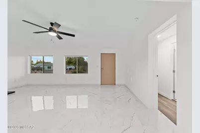 536 E Seneca Street, Tucson, AZ 85705 - Photo 9