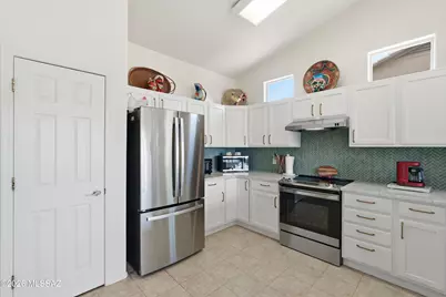 9691 N Arch Canyon Place, Tucson, AZ 85743 - Photo 15