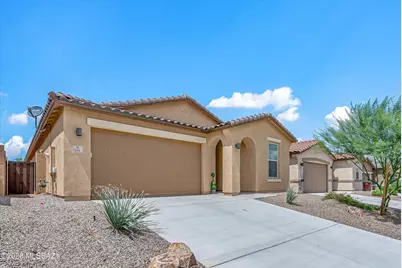 694 W Calle Las Varitas, Sahuarita, AZ 85629 - Photo 1