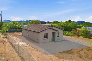 9434 S Vicki Dr, Tucson, AZ 85736 - Photo 5