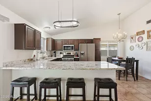 7993 E Blindweed Dr, Tucson, AZ 85710 - Photo 11