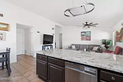 7993 E Blindweed Drive, Tucson, AZ 85710 - Photo 15