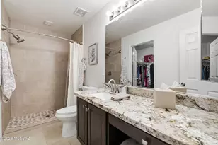 7993 E Blindweed Dr, Tucson, AZ 85710 - Photo 17