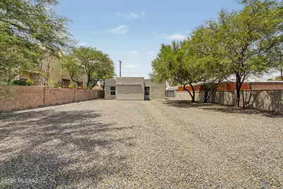 2324 N Treat Avenue, Tucson, AZ 85716 - Photo 31