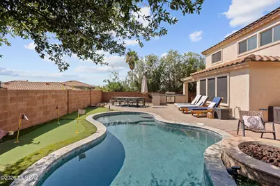 10196 N Nine Iron Drive, Tucson, AZ 85737 - Photo 1