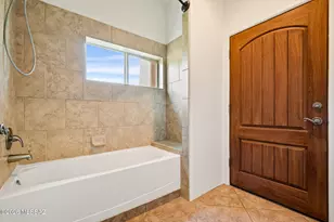 4103 N Lindstrom Pl, Tucson, AZ 85750 - Photo 31