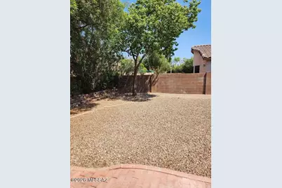 8885 N Majestic Mountain Drive, Tucson, AZ 85742 - Photo 15
