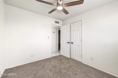 5531 S Olympia Stravenue, Tucson, AZ 85706 - Photo 11