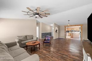 11938 W Grey Stone Loop, Tucson, AZ 85743 - Photo 13