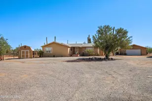 11938 W Grey Stone Loop, Tucson, AZ 85743 - Photo 3