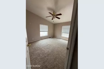 11938 W Grey Stone Loop, Tucson, AZ 85743 - Photo 7
