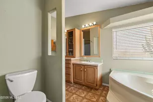 11938 W Grey Stone Loop, Tucson, AZ 85743 - Photo 29