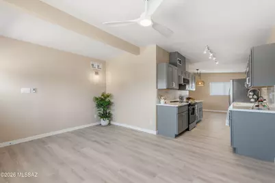 7219 E Flamenco Drive, Tucson, AZ 85710 - Photo 9