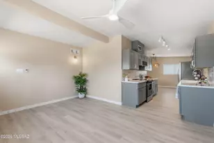 7219 E Flamenco Dr, Tucson, AZ 85710 - Photo 9