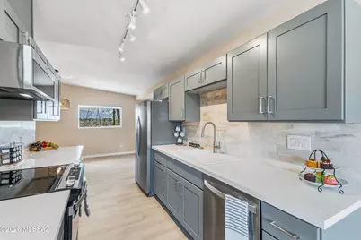 7219 E Flamenco Drive, Tucson, AZ 85710 - Photo 7