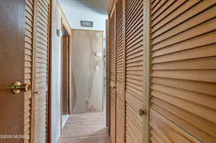 540 W Limberlost Dr, Tucson, AZ 85705 - Photo 17