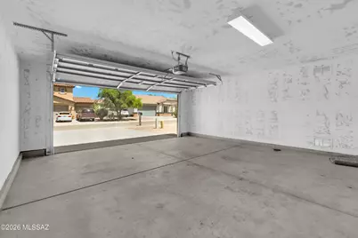 8181 W Solitary Eagle Court, Tucson, AZ 85757 - Photo 41
