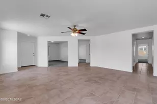 8181 W Solitary Eagle Ct, Tucson, AZ 85757 - Photo 9