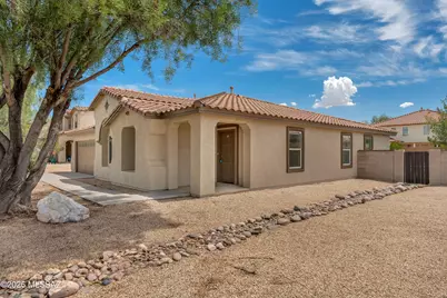 8181 W Solitary Eagle Court, Tucson, AZ 85757 - Photo 7