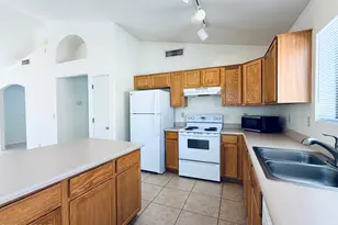 8980 E Marci Lynne Way, Tucson, AZ 85747 - Photo 13