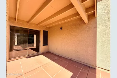 8980 E Marci Lynne Way, Tucson, AZ 85747 - Photo 37
