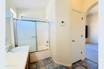8980 E Marci Lynne Way, Tucson, AZ 85747 - Photo 25