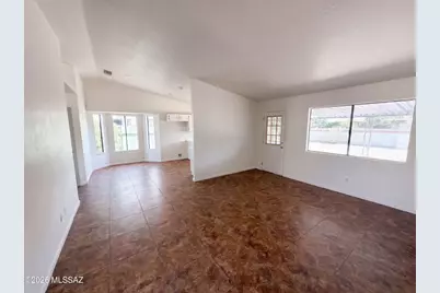 5840 N Belbrook Drive, Tucson, AZ 85741 - Photo 9