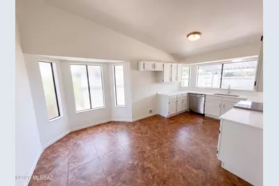 5840 N Belbrook Drive, Tucson, AZ 85741 - Photo 7