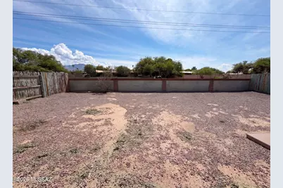5840 N Belbrook Drive, Tucson, AZ 85741 - Photo 17