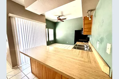 4453 W Pyracantha Drive, Tucson, AZ 85741 - Photo 5