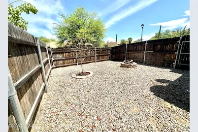 4453 W Pyracantha Drive, Tucson, AZ 85741 - Photo 17