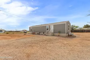 318 E Camino De Tundra, Huachuca City, AZ 85616 - Photo 9