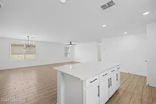 4400 S Sunrise Bluff Way, Tucson, AZ 85730 - Photo 17
