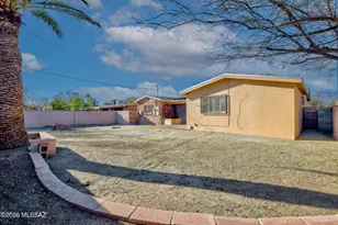 6260 E 2nd St, Tucson, AZ 85711 - Photo 23