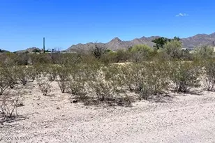 12000 W Desert Oasis Trail, Tucson, AZ 85743 - Photo 1