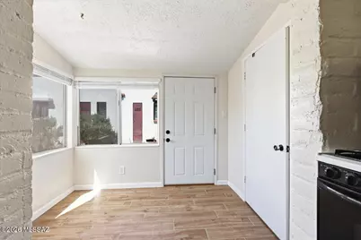 392 S Paseo Aguila #A, Green Valley, AZ 85614 - Photo 7