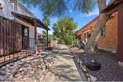 392 S Paseo Aguila #A, Green Valley, AZ 85614 - Photo 15
