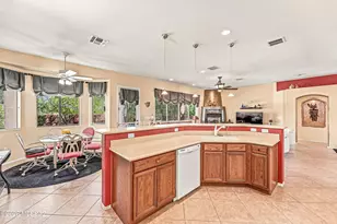 1078 W Bosch Dr, Green Valley, AZ 85614 - Photo 13