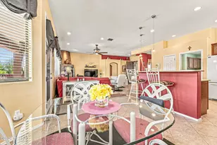 1078 W Bosch Dr, Green Valley, AZ 85614 - Photo 15