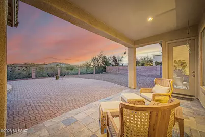11937 N Prospect Point Place, Oro Valley, AZ 85737 - Photo 1