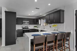 207 Petalo Ct, Rio Rico, AZ 85648 - Photo 5