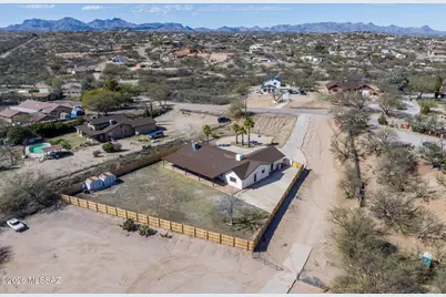 207 Petalo Court #A, Rio Rico, AZ 85648 - Photo 43