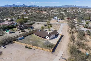 207 Petalo Ct, Rio Rico, AZ 85648 - Photo 43