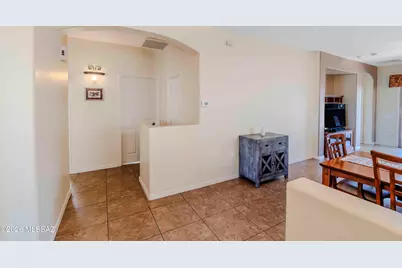 251 W Calle Moncayo, Sahuarita, AZ 85629 - Photo 11