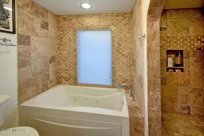 6513 N Green Briar Drive, Tucson, AZ 85718 - Photo 15