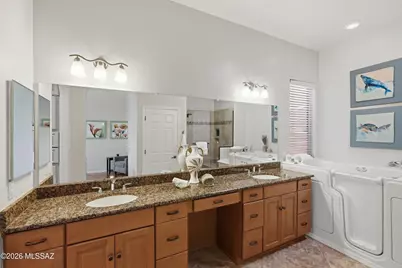 1863 W Placita Canoa Azul, Green Valley, AZ 85622 - Photo 19