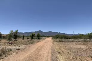 10193 E Windtalker Rd, Hereford, AZ 85615 - Photo 23
