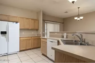 10193 E Windtalker Rd, Hereford, AZ 85615 - Photo 3