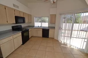 10421 E Windstorm Dr, Tucson, AZ 85748 - Photo 3