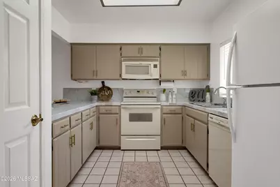 2450 W Tucana Street, Tucson, AZ 85745 - Photo 3